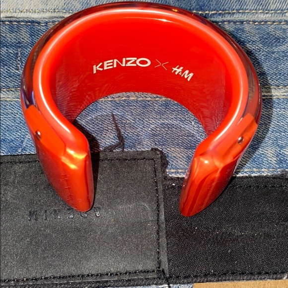 Kenzo x H&M Braclet ❤️ - Picture 2 of 5